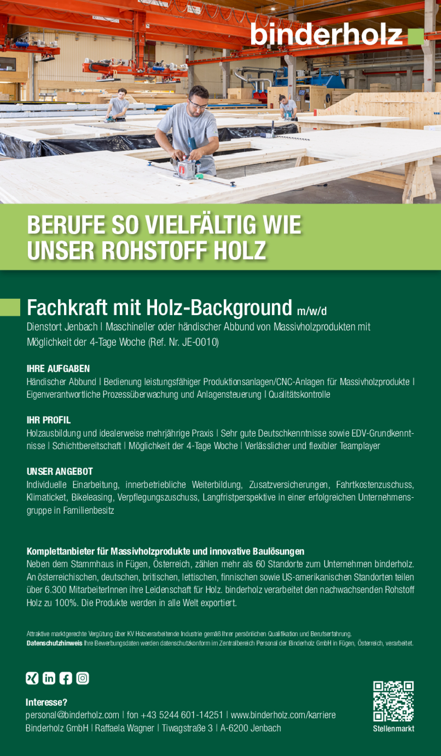 Fachkraft mit Holzbackground m/w/d